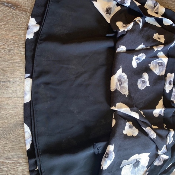 Cece size 10 black floral skirt - Picture 7 of 11